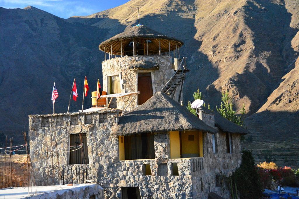 Hotel Kuntur Wassi Cabanaconde Exteriör bild