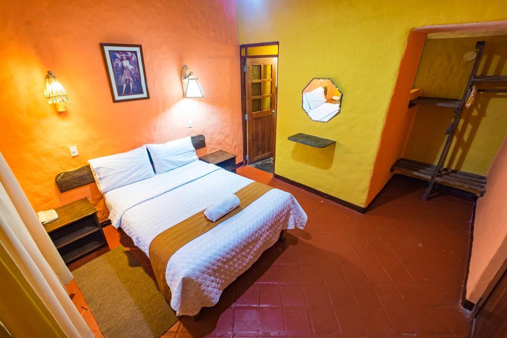 Hotel Kuntur Wassi Cabanaconde Exteriör bild